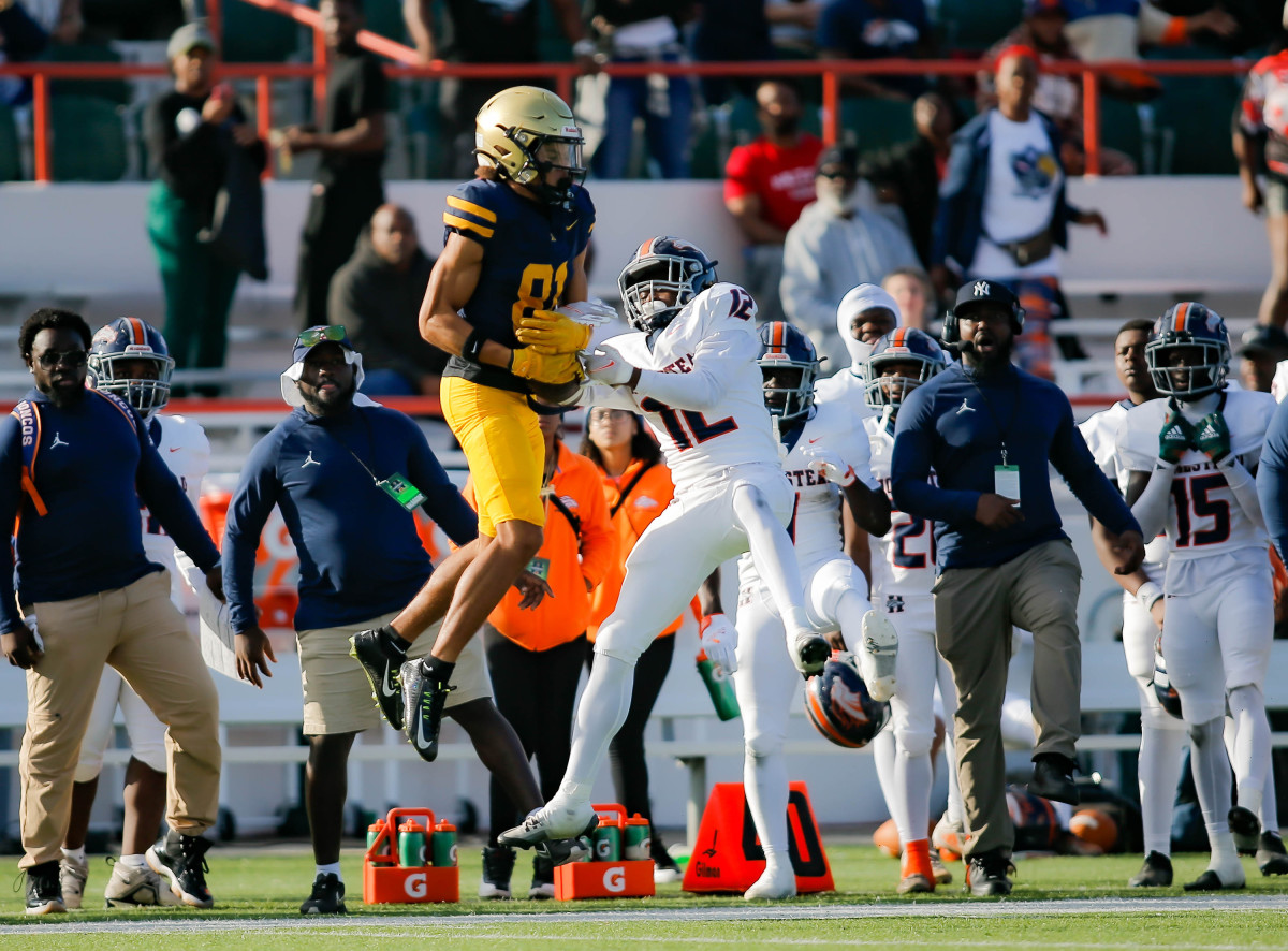 Homestead vs St Thomas Aquinas FHSAA 3M Final December 9, 2023 Photo-Matt Christopher99