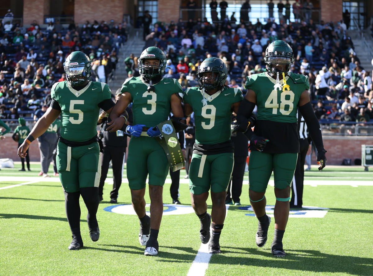 Texas high school football: DeSoto vs. Southlake Carroll in the Texas UIL 6A Division 2 semifinals