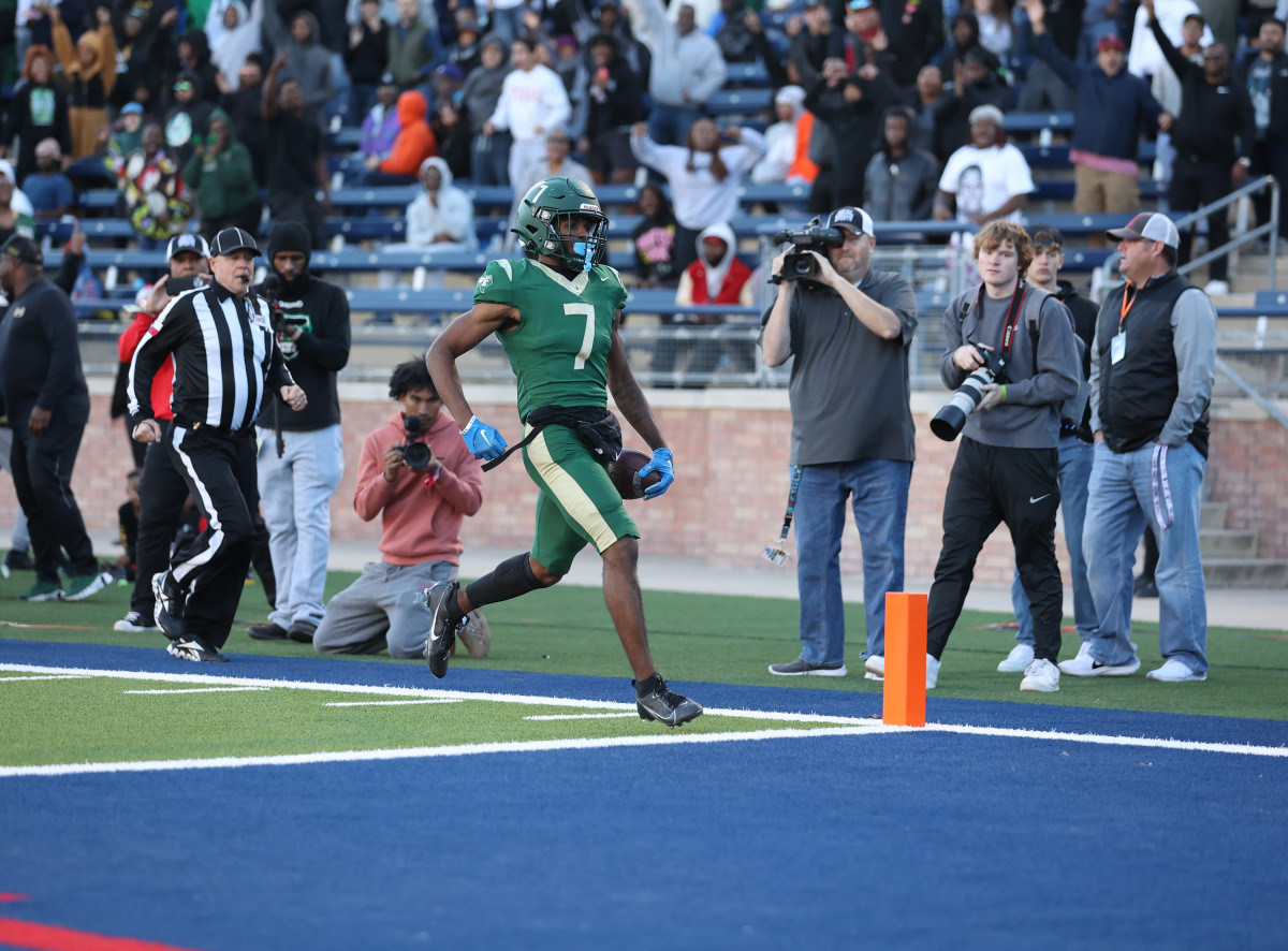 southlake carroll desoto football texas semifinals uil 6a division ii michael horbovetzIR6_3180