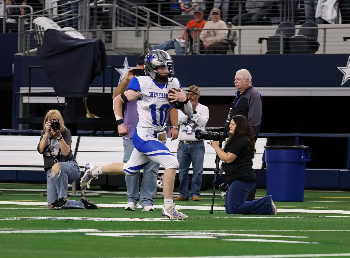 westbrook gordon texas football championships uil 1a division i 2023 tommy hays Game 1 02