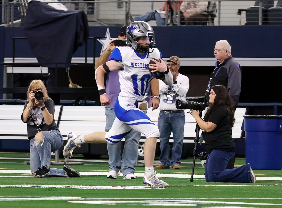 Gordon vs Westbrook UIL 1-A Six-Man Division 1 December 13, 2023 Photo-Tommy Hays58