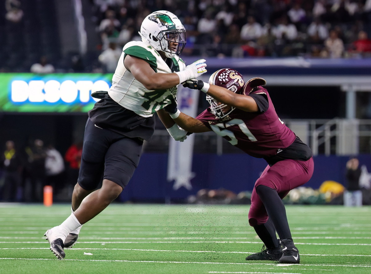 Look Desoto Routs Summer Creek To Win Texas 6a Division 2 State Football Championship Sports