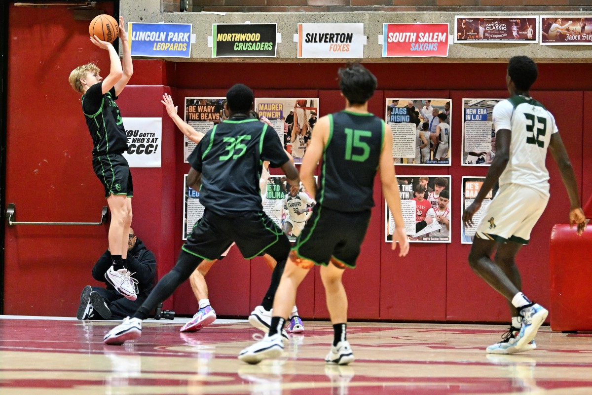 a St. Joseph California vs Northwood North Carolina boys basketball Capitol City Classic final Salem Oregon December 20 2023 Leon Neuschwander 32