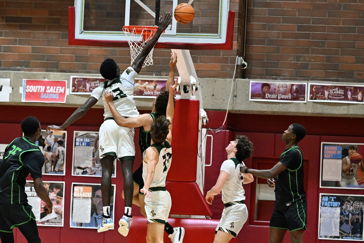 a St. Joseph California vs Northwood North Carolina boys basketball Capitol City Classic final Salem Oregon December 20 2023 Leon Neuschwander 24