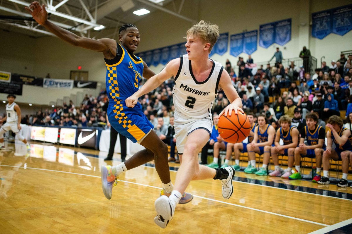 Barlow Mountainside boys basketball Les Schwab Invitational game December 26 2023 Naji Saker-11