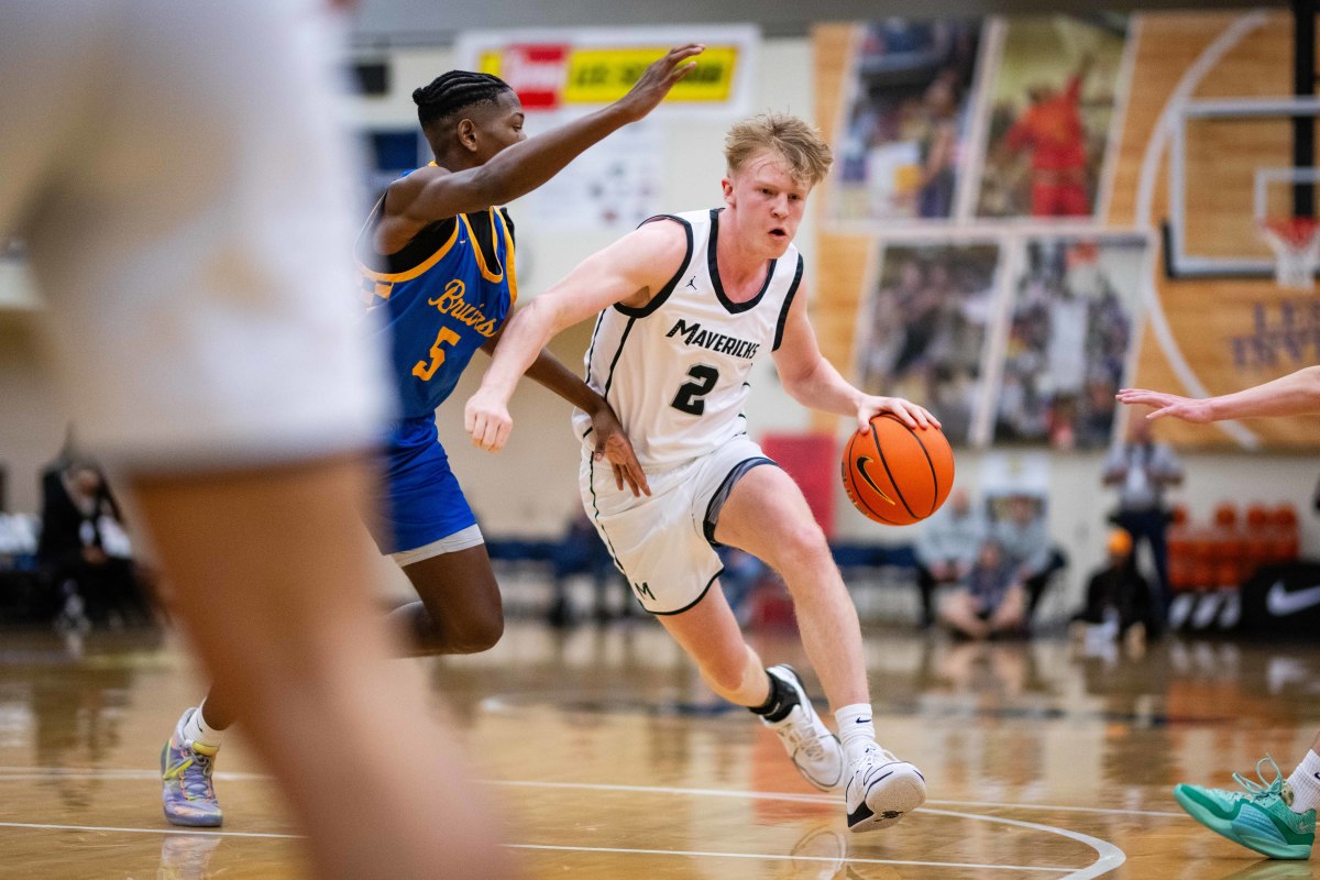 Barlow Mountainside boys basketball Les Schwab Invitational game December 26 2023 Naji Saker-16