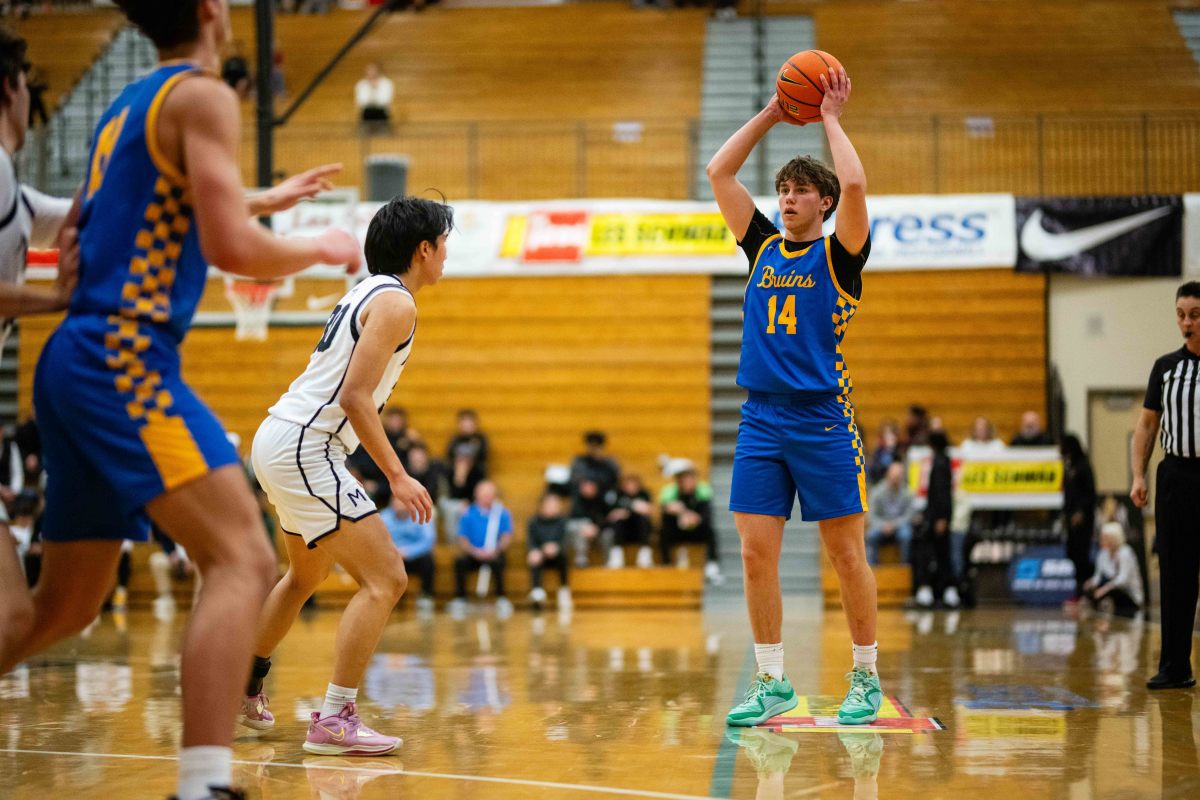 Barlow Mountainside boys basketball Les Schwab Invitational game December 26 2023 Naji Saker-24