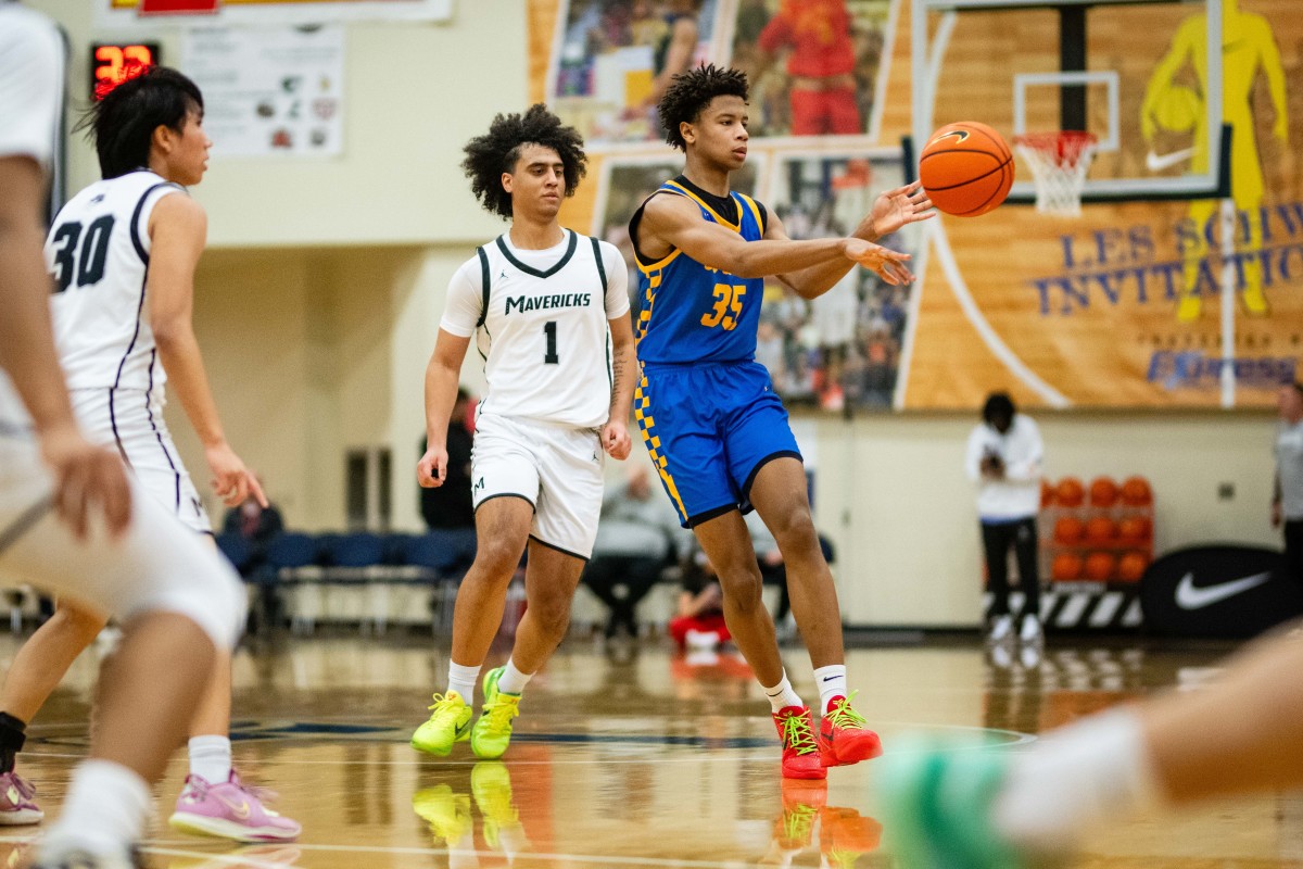 Barlow Mountainside boys basketball Les Schwab Invitational game December 26 2023 Naji Saker-38