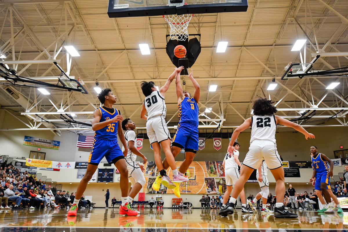 Barlow Mountainside boys basketball Les Schwab Invitational game December 26 2023 Naji Saker-43