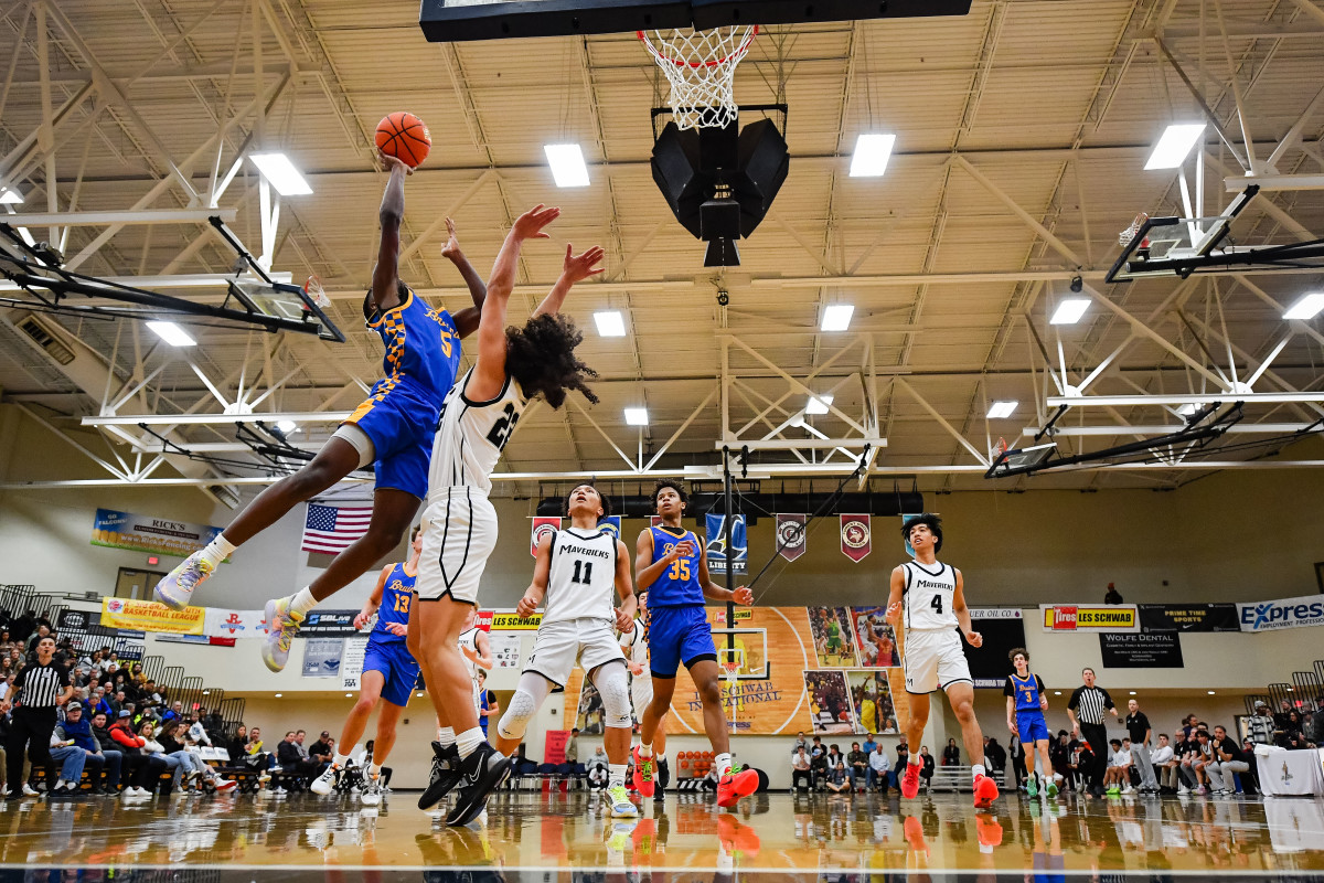 Barlow Mountainside boys basketball Les Schwab Invitational game December 26 2023 Naji Saker-48