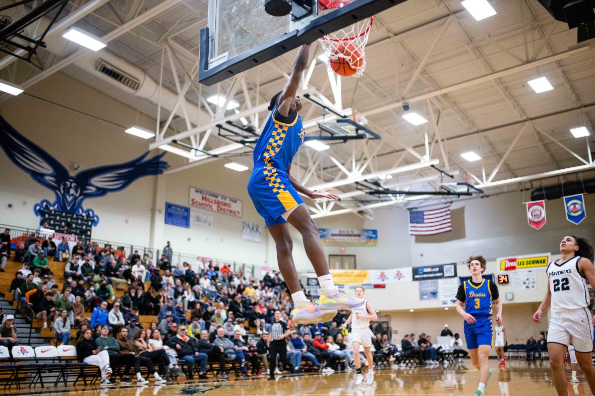 Barlow Mountainside boys basketball Les Schwab Invitational game December 26 2023 Naji Saker-55