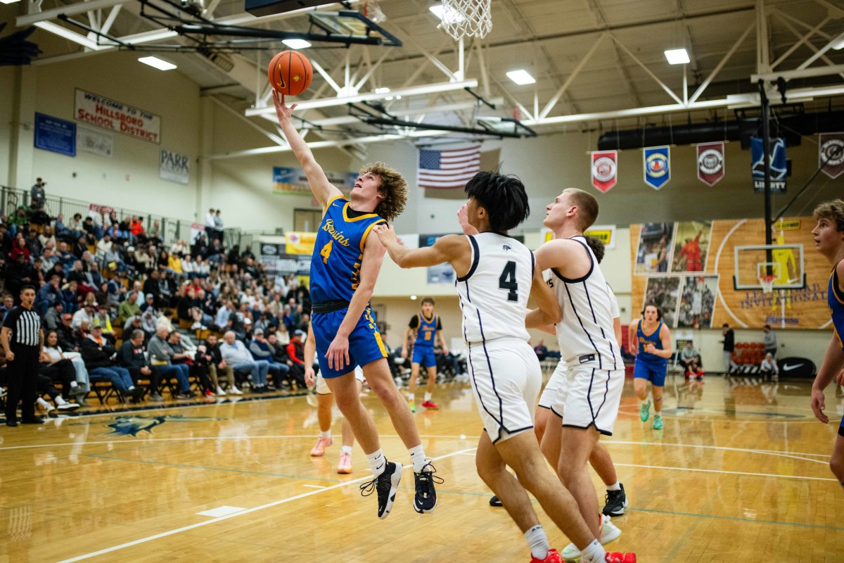 Barlow Mountainside boys basketball Les Schwab Invitational game December 26 2023 Naji Saker-66