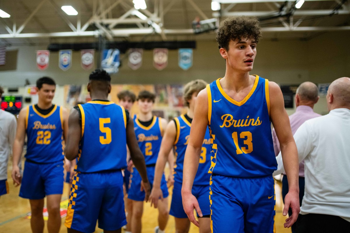 Barlow Mountainside boys basketball Les Schwab Invitational game December 26 2023 Naji Saker-101