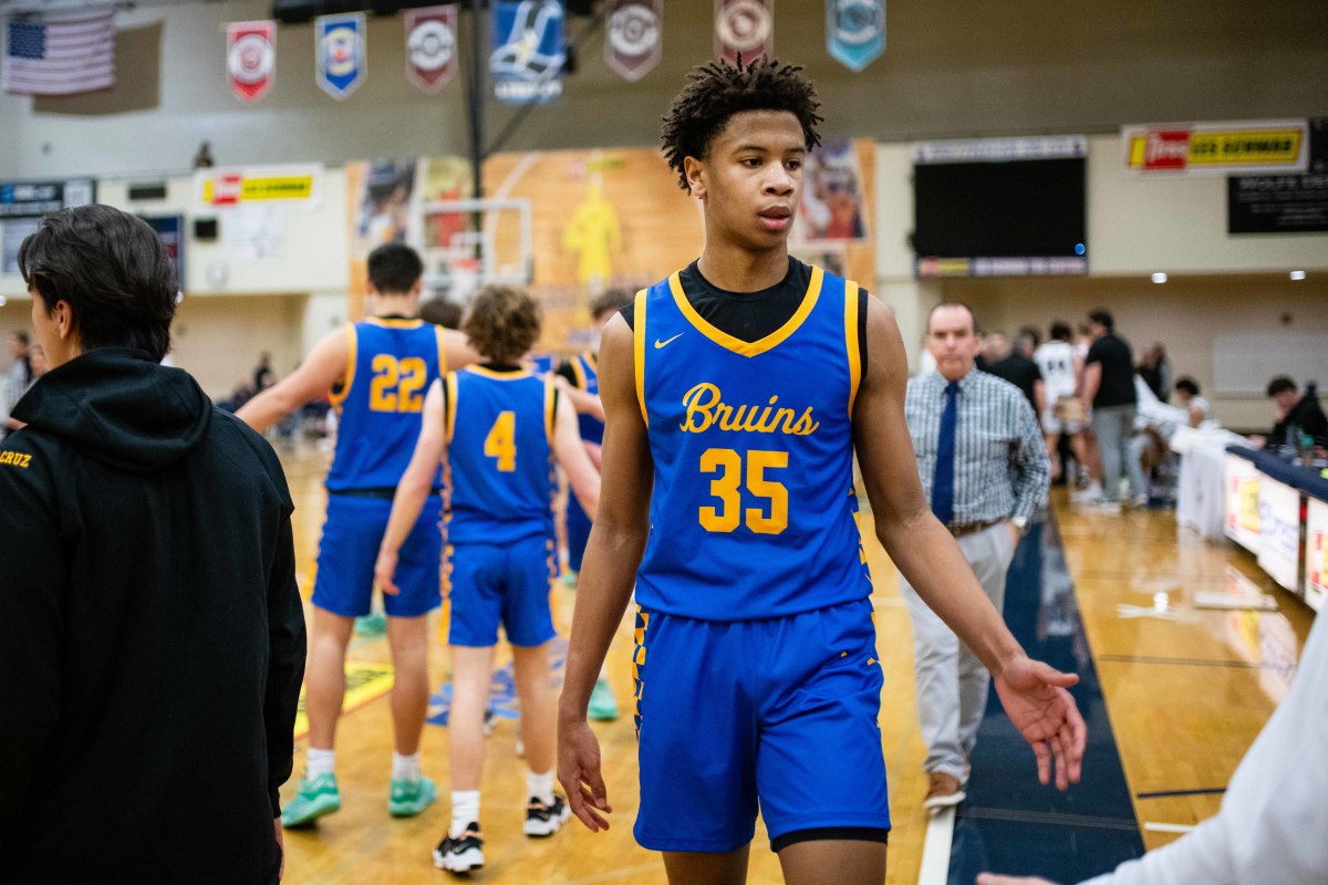 Barlow Mountainside boys basketball Les Schwab Invitational game December 26 2023 Naji Saker-100