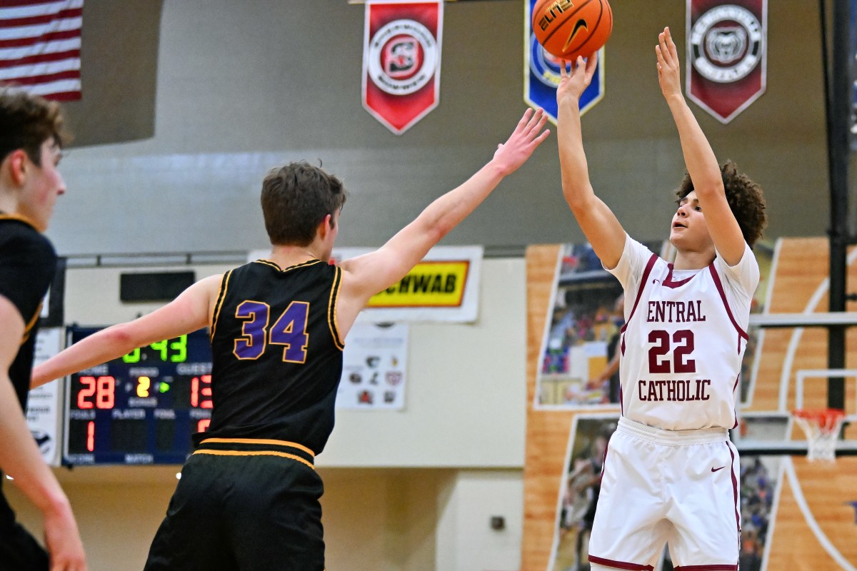 Central Catholic Cascade Christian boys basketball Les Schwab Invitational December 26 2023 Leon Neuschwander 1