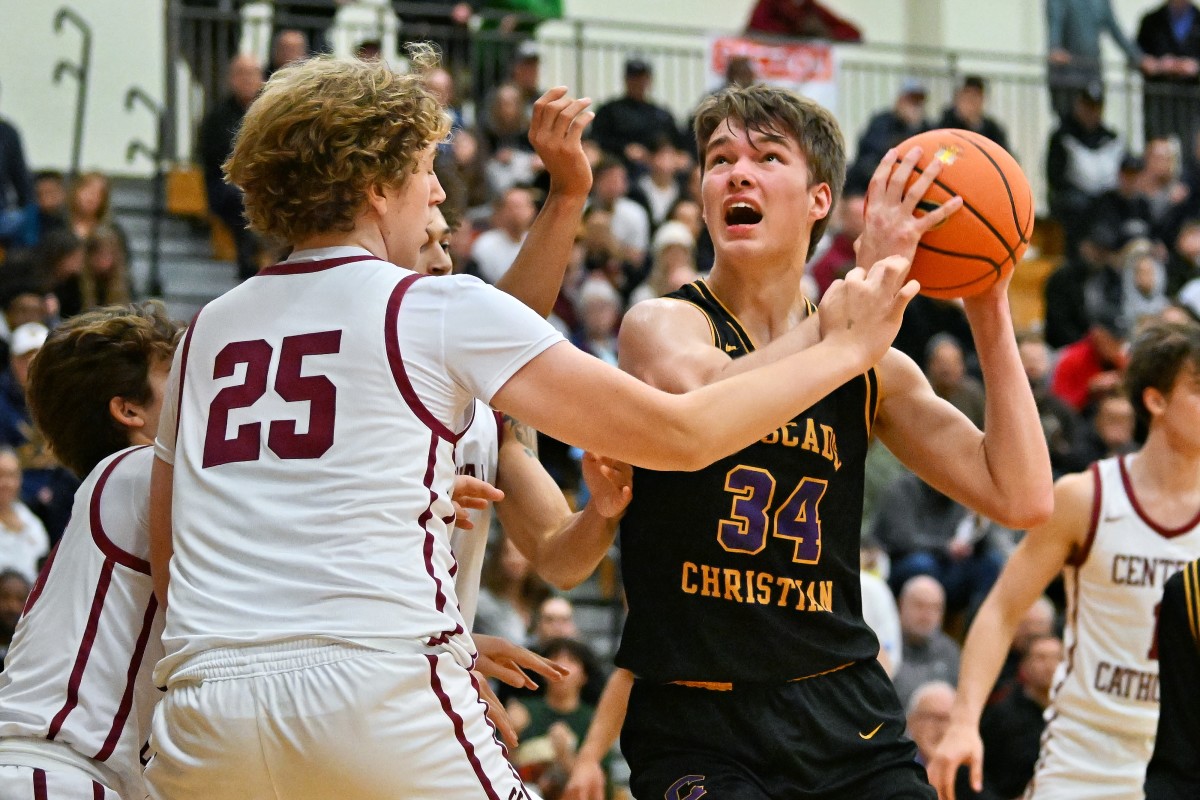 Central Catholic Cascade Christian boys basketball Les Schwab Invitational December 26 2023 Leon Neuschwander 18