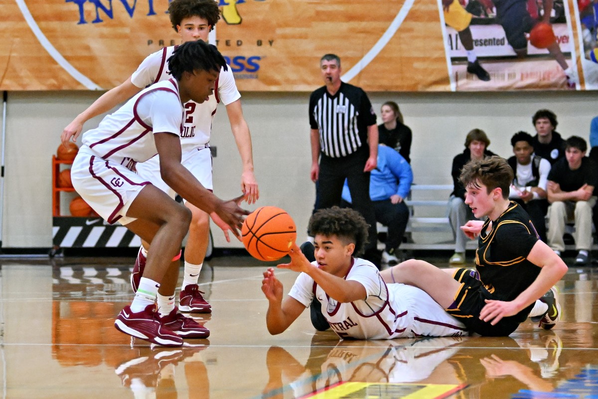 Central Catholic Cascade Christian boys basketball Les Schwab Invitational December 26 2023 Leon Neuschwander 37