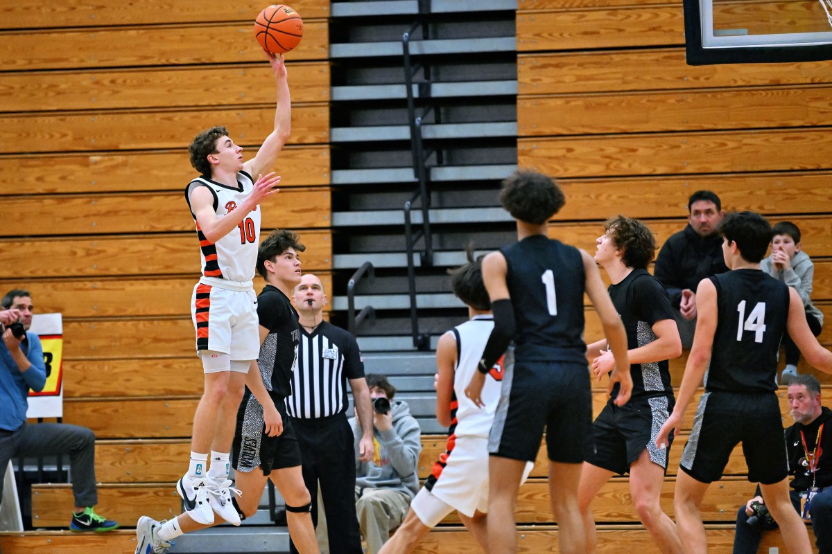 Beaverton Tualatin boys basketball Les Schwab Invitational December 26 2023 Leon Neuschwander 7