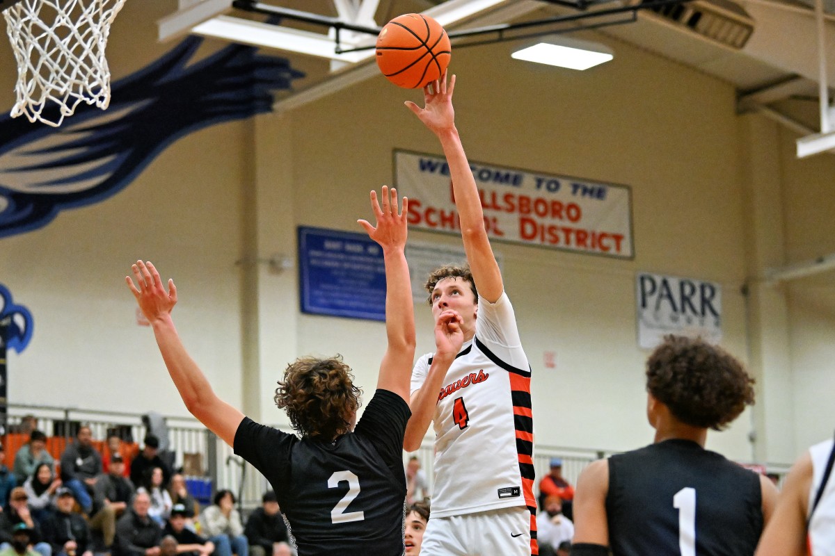 Beaverton Tualatin boys basketball Les Schwab Invitational December 26 2023 Leon Neuschwander 17