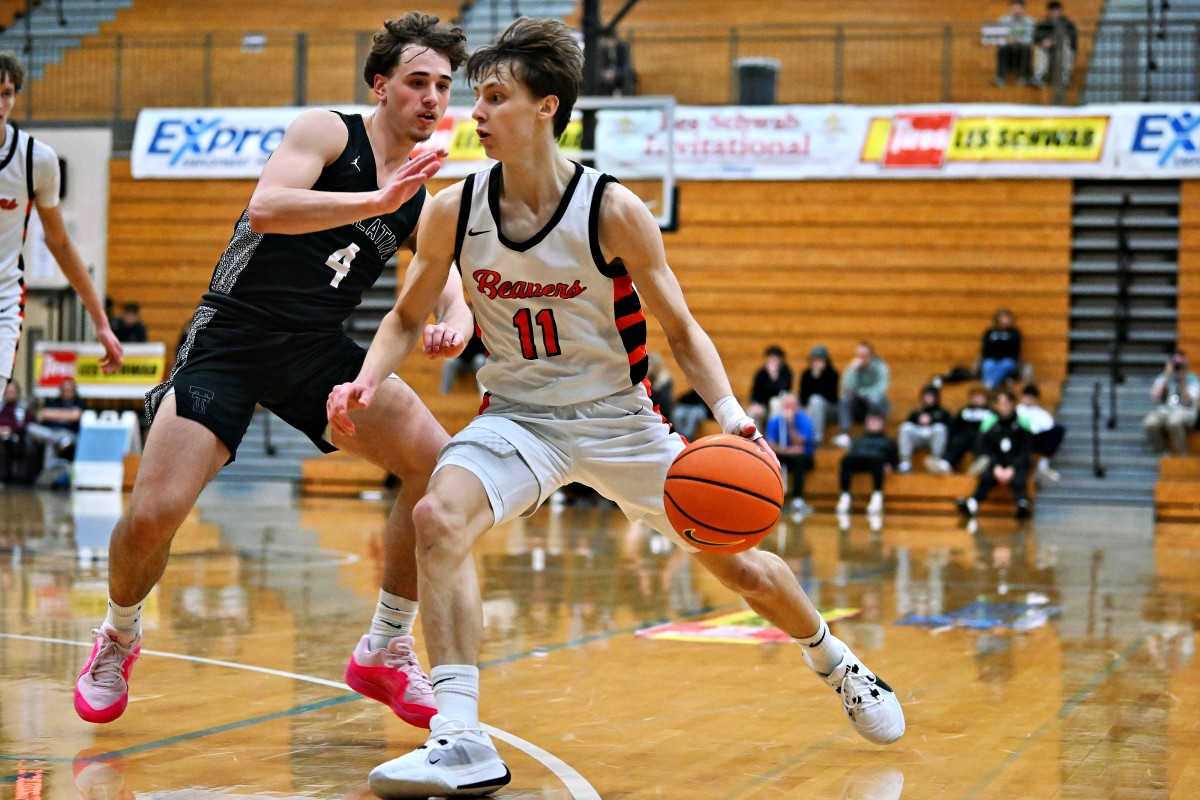 Beaverton Tualatin boys basketball Les Schwab Invitational December 26 2023 Leon Neuschwander 31