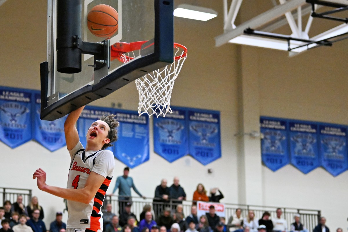 Beaverton Tualatin boys basketball Les Schwab Invitational December 26 2023 Leon Neuschwander 34