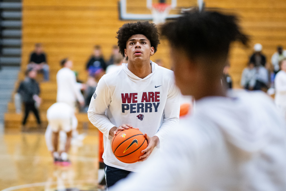 Jesuit Perry boys basketball Les Schwab Invitational December 26 2023 Naji Saker-2