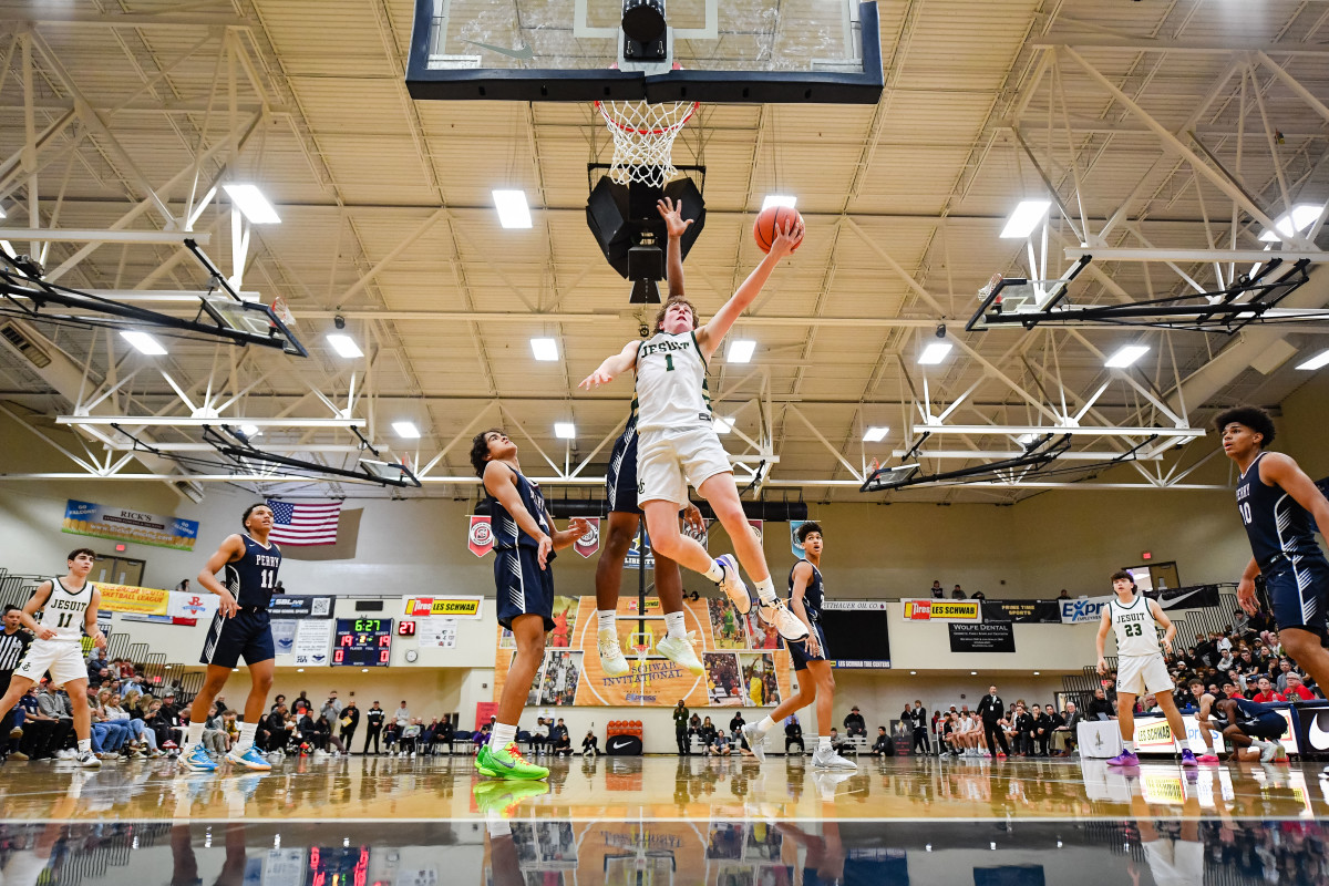 Jesuit Perry boys basketball Les Schwab Invitational December 26 2023 Naji Saker-44