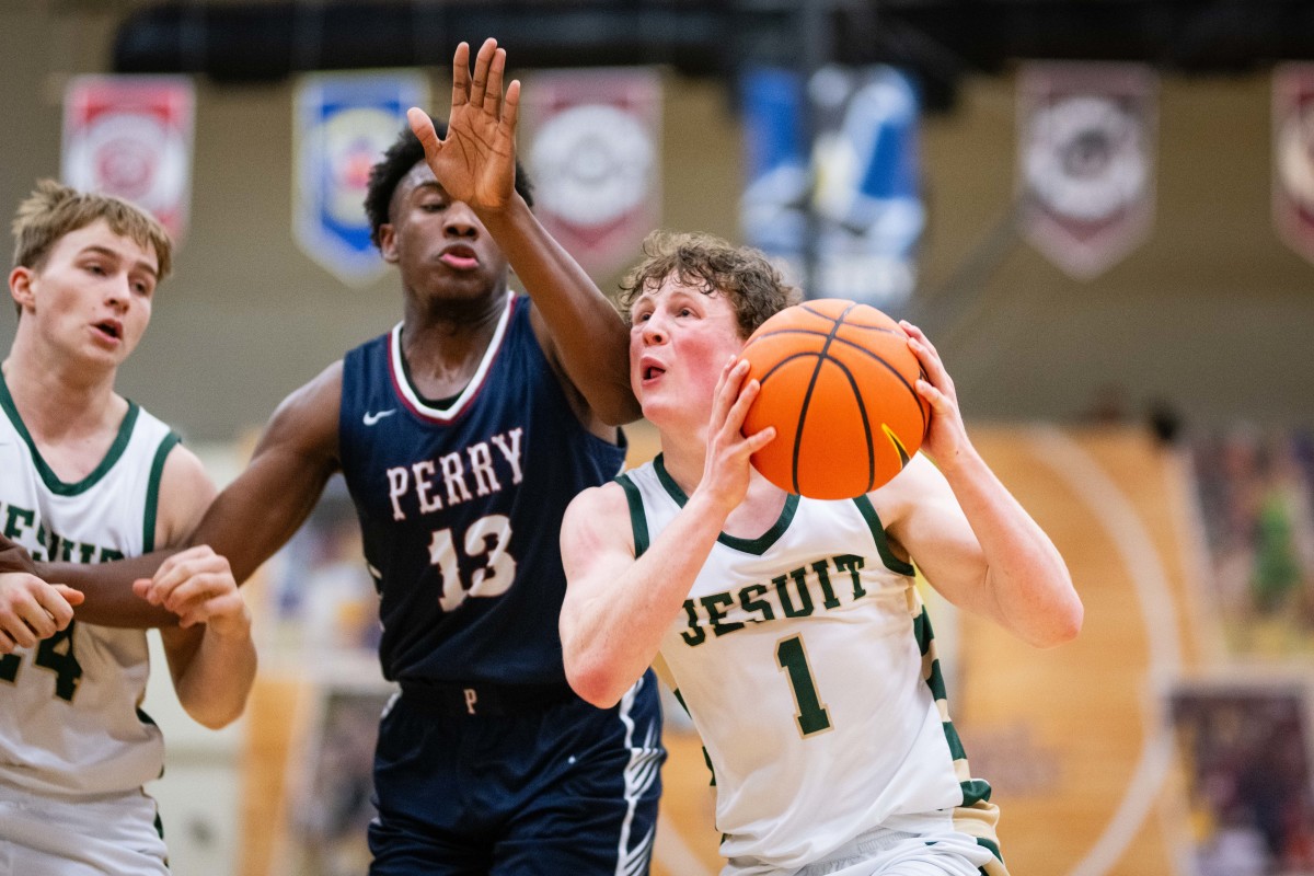 Jesuit Perry boys basketball Les Schwab Invitational December 26 2023 Naji Saker-40