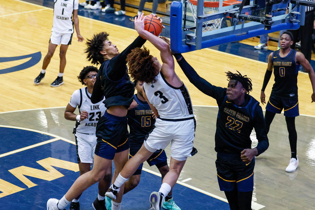 Quincy Shootout Illinois boys basketball January 19 2024 Nate Latsch 25504