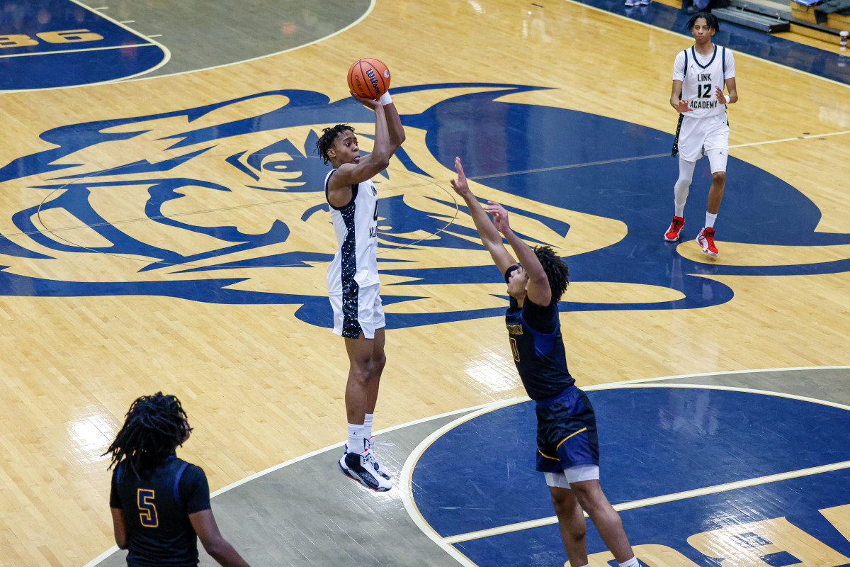 Quincy Shootout Illinois boys basketball January 19 2024 Nate Latsch 25511