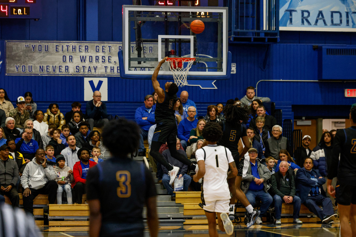 Quincy Shootout Illinois boys basketball January 19 2024 Nate Latsch 25519