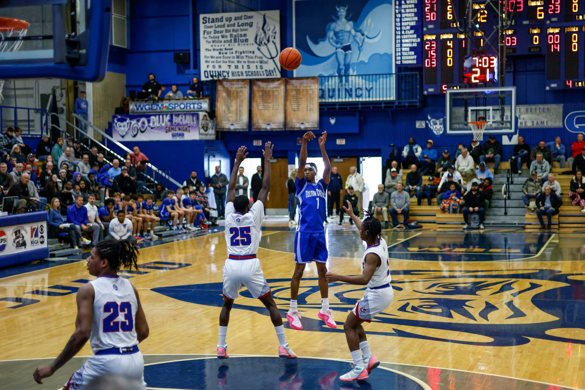 Chicago Curie Illinois Father Tolton Misosuri boys basketball January 20 2024 Nate Latsch 25549