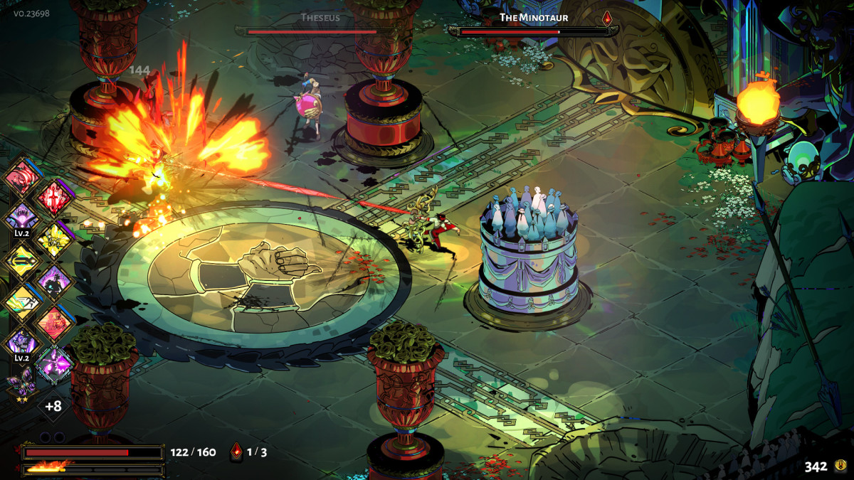 Hades screenshot of Zagreus fighting the Minotaur and Theseus.